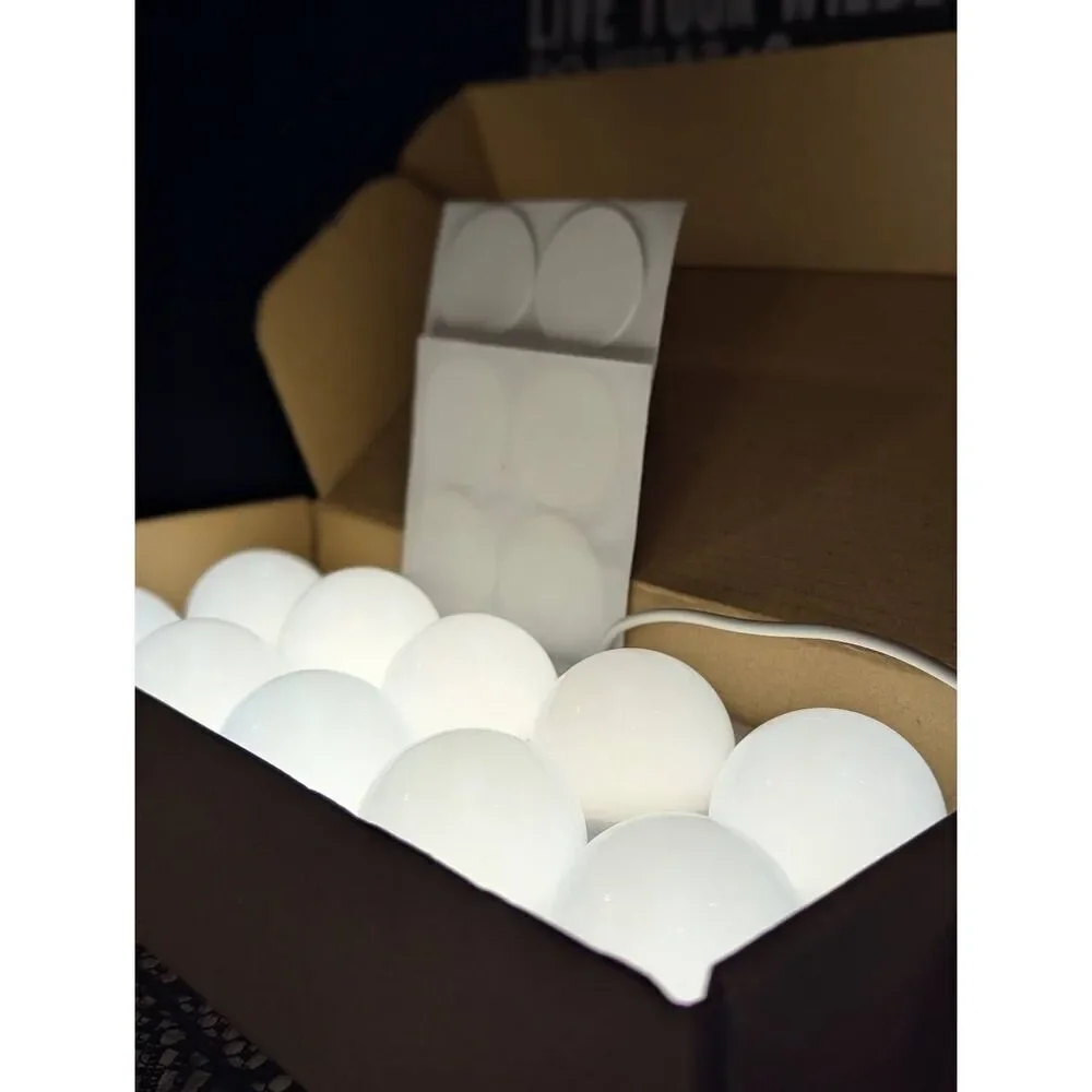 3/30 NEW Removable & Adjustable Hollywood Vanity Lights!